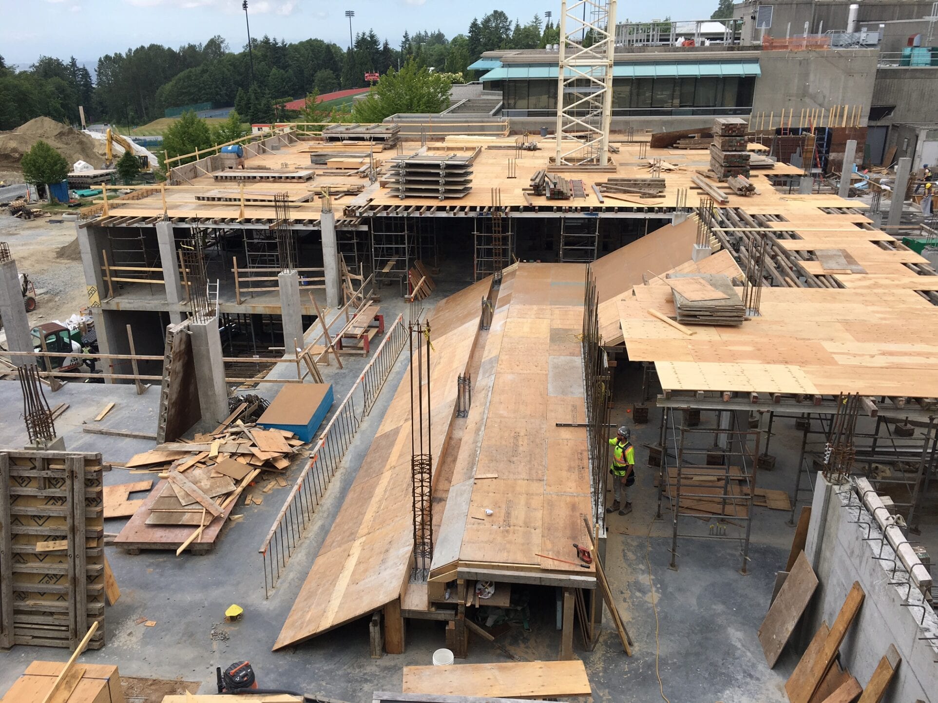 photo-1541888946425-d81bb19240f5 Constriction Site Image